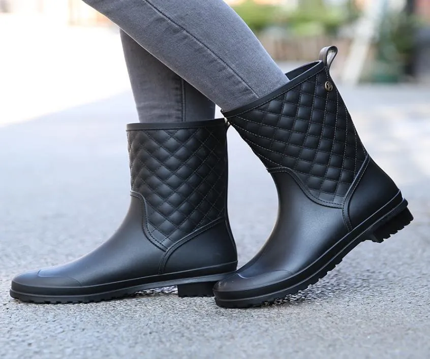 Kış Botları Marka Tasarım Botları Yağmur Boot Ayakkabıları Kadın Katı Kauçuk Su Geçirmez Daireler Moda Ayakkabıları 6493920