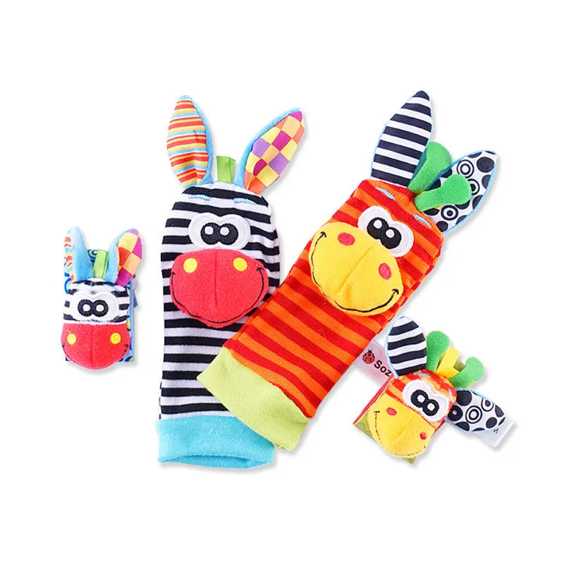 EE1257 Soft Baby Pols Rattle for Toddler Foot Finder Bell Socks Cotton Plush Gevulde baby speelgoed babydier pluche rammelaars sokken