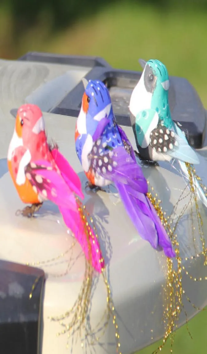 Couleur aléatoire 12pcs lot artificiel artificiel Feather Bird Bird Life Life Lifekey Ornaments simulés Birds mignon Jardin Home Feator décorat9055237