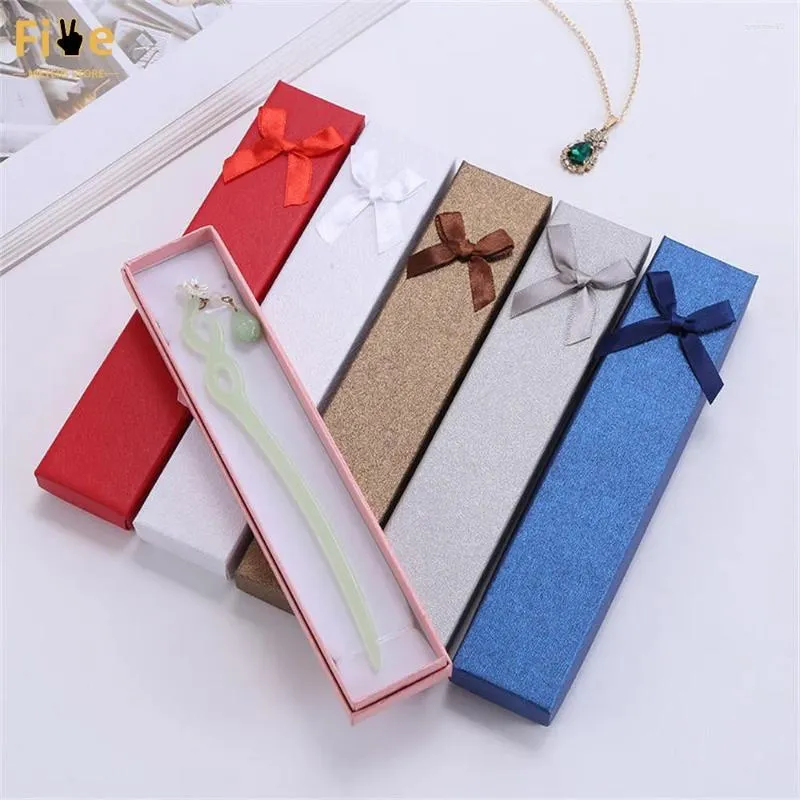 Present Wrap Solid Color Rectangle Cardboard Jewelry Bowknot Box Halsband Armband Förpackningslådor med svamp i fodralet