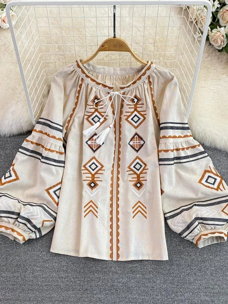 Женские блузки Hikigawa Chic Korean Fashion Women Vintage Emelcodery Рубашки повседневные свободные фонарь с длинным рукавом O -Blous