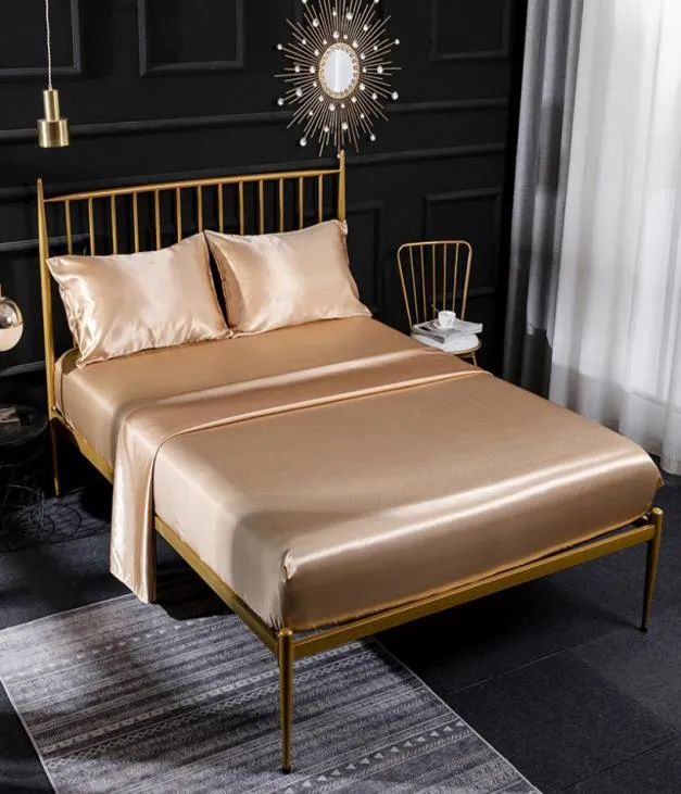 Tasarımcı Yatak Tabakası Set Ev Textil Luxury King Boyut Sheets Yastıklar Saten İpek Yastık Kılıfı Yatak Klothes Takılı 4 Parça Set1183970