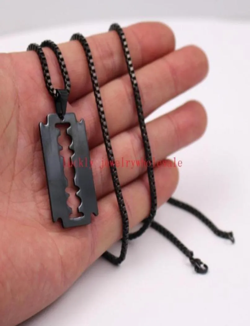 Plaqué noir noir punk hip-hop en acier inoxydable Razor Blade Chog Pendant avec 24 `bijoux de coiffure à chaîne de boîte 5062196