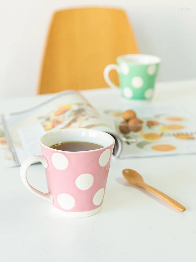 Tasses en céramique couple tasse à eau tasse tasse ménage suspendu l'oreille de café petit déjeuner