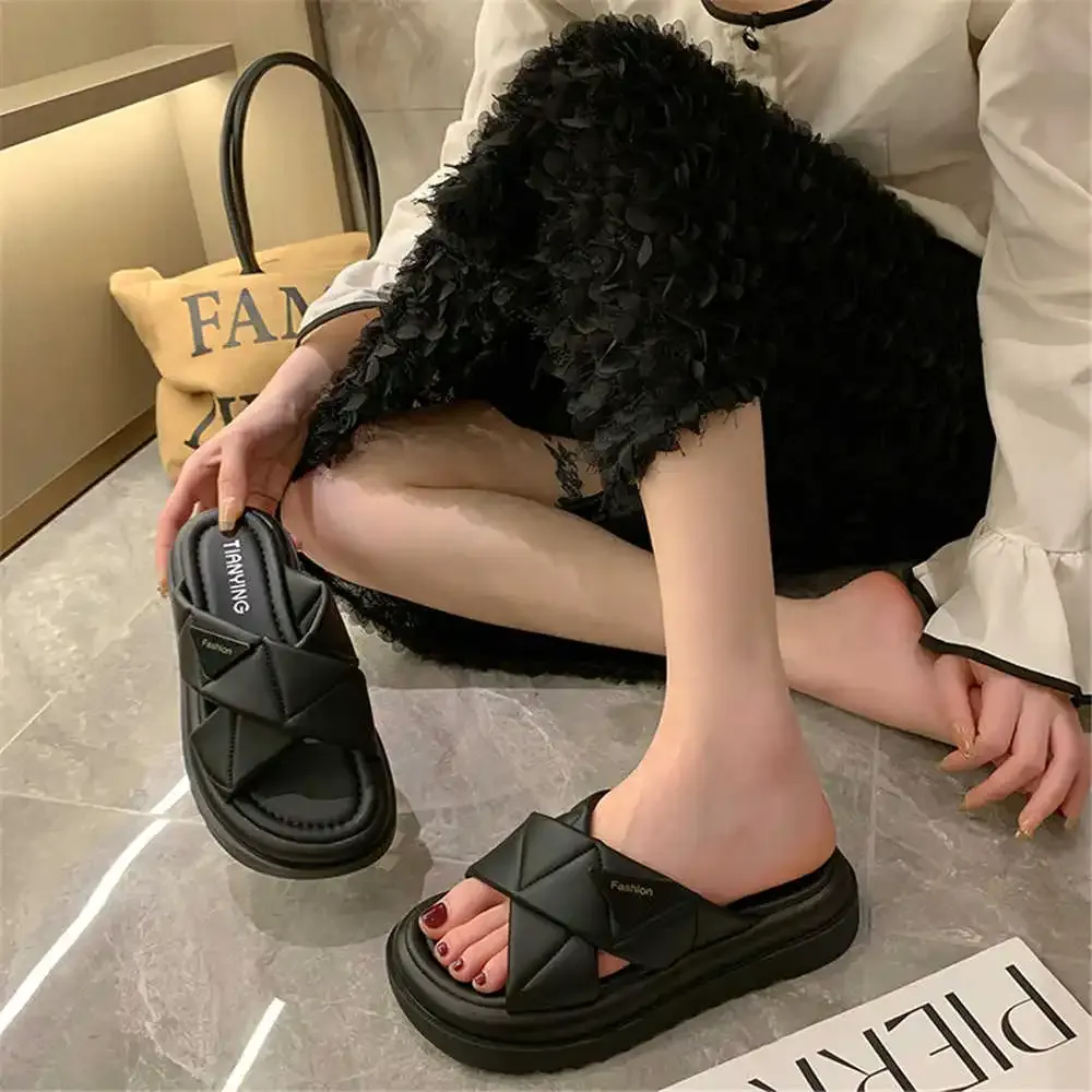 DHgate.com:Ultra-Soft Low-Light Slippers: Breathable Summer Sneakers for  Girls:Baby, Kids \u0026 Maternity