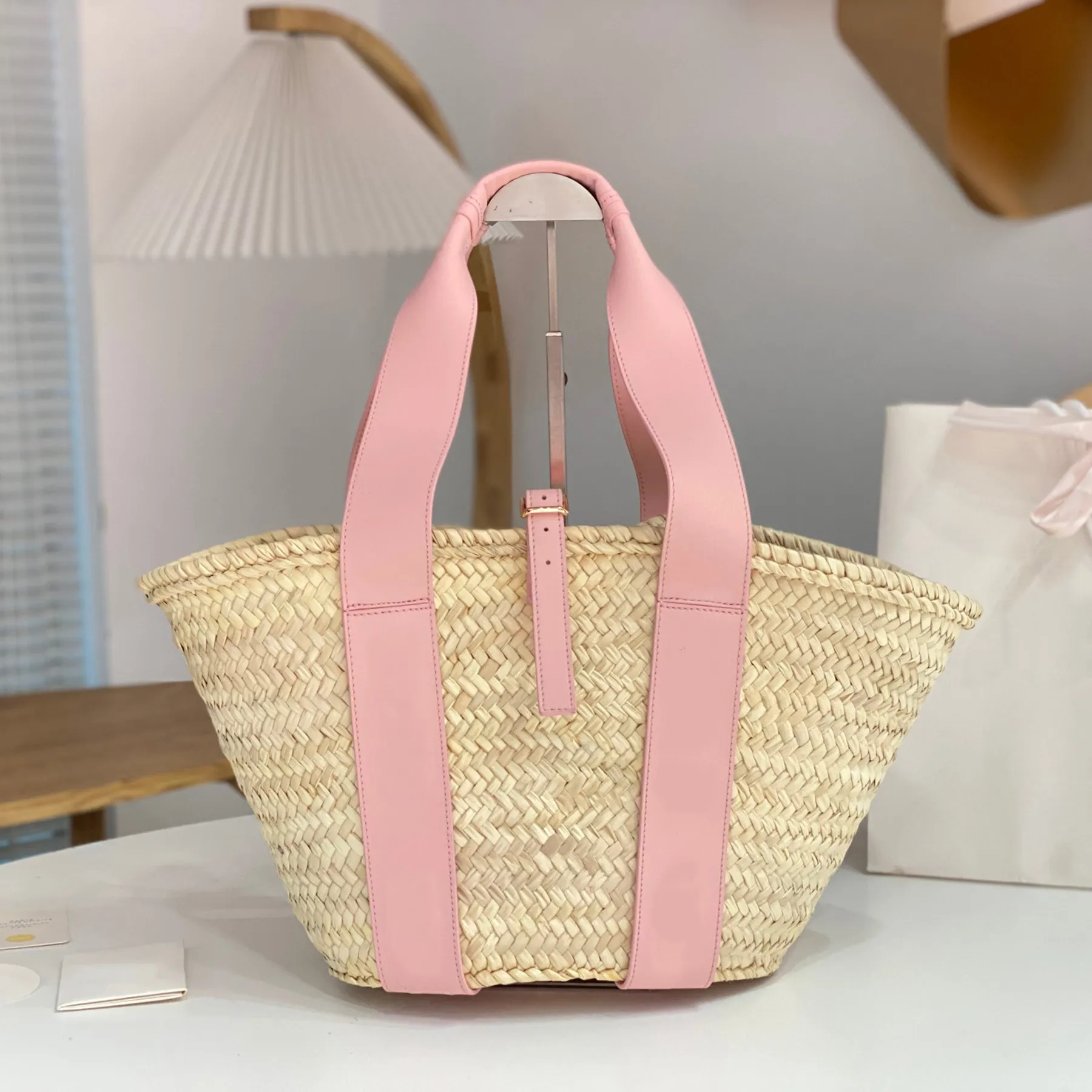 Dernière 10a Femmes Tote Tote Designer de luxe Sac de plage d'été de grande capacité