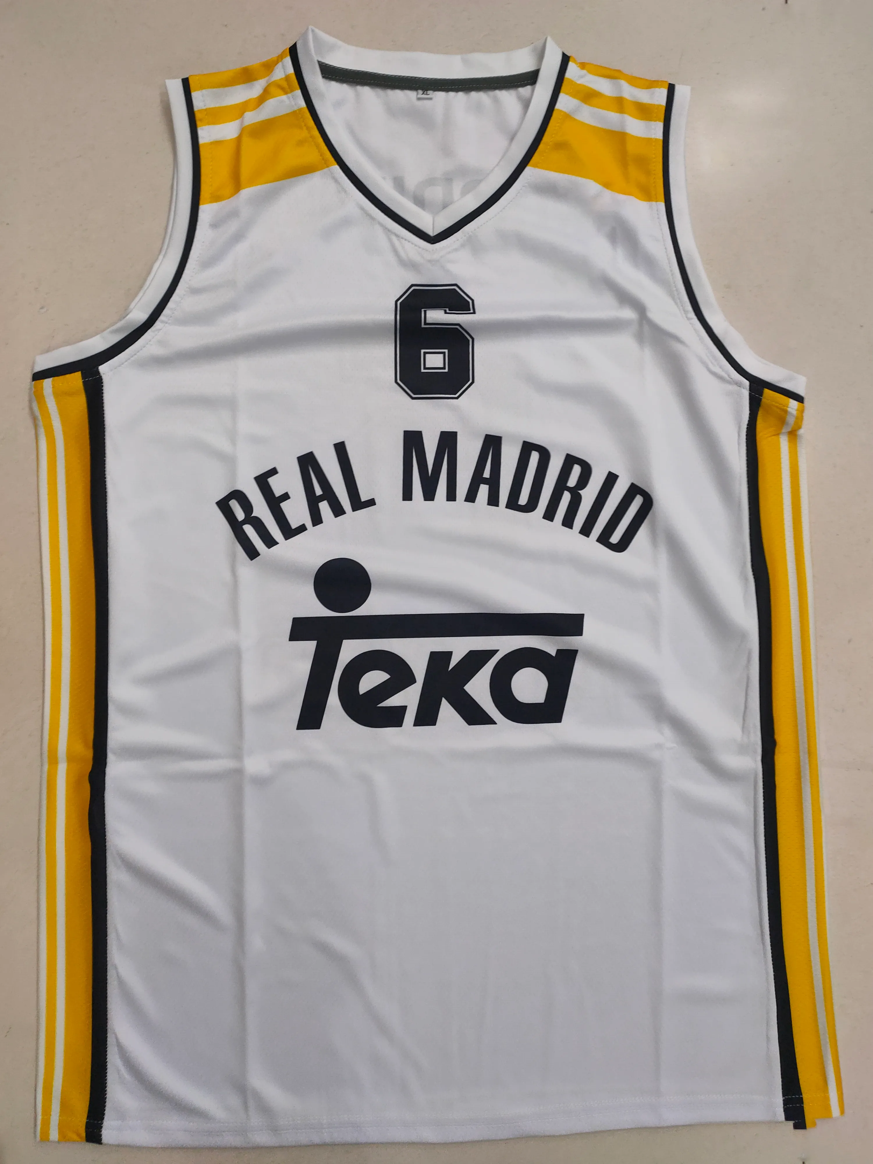 Reals 1999-00 Home Uniform #6 La maglia da basket Djordjevic può essere personalizzata con qualsiasi nome e numero