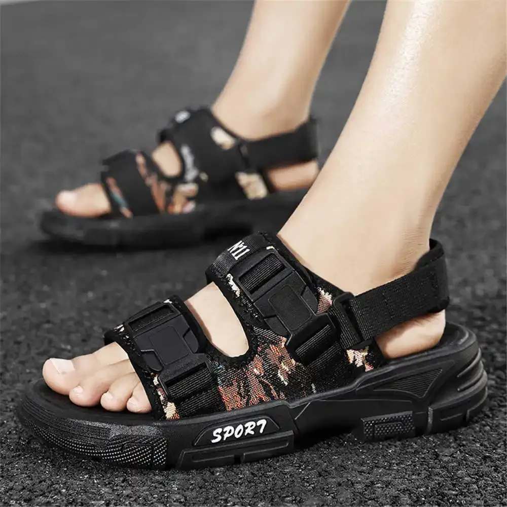 Does Not Slip Summer Slipper Shoes Men's Gym Boot Sneakers Sandals Sport  Tennis Imported China