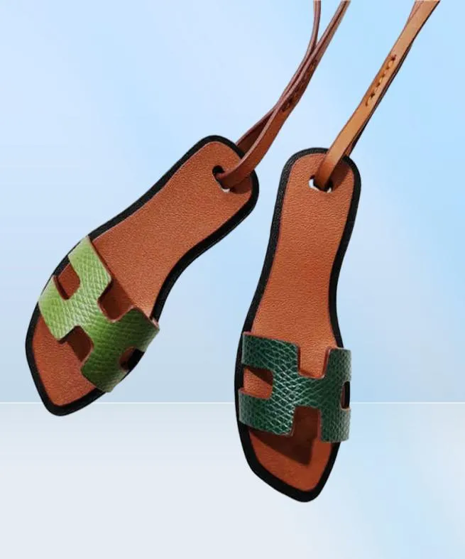 Luxury Mini Slipper Bag Charm Sapacho de couro Chave da moda Moda Bolsa de sandália Ornamento Mulheres Cessórias Carro Pingente Gre presente1407330