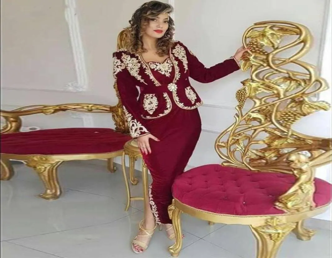 Karakou Algerien Burgundowe sukienki wieczorne z Peplum 2021 Złota z długim rękawem Seksowna szczelinka AnkleLength OCES