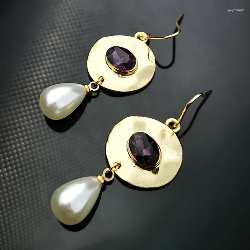 Boucles d'oreilles en peluche vintage Gold Couleur simulée Perle Purple Stone Disc Disc pour femmes Cadeaux de bijoux de mariage de mariée élégante