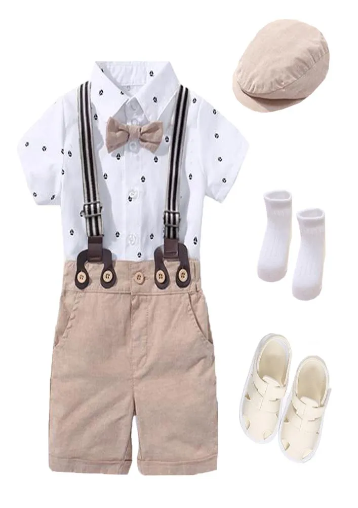 男の子のロンパー服セットハンサムボウスーツ新生児1歳の誕生日プレゼントハットプリントロンパーズベルト幼児服装服3288482