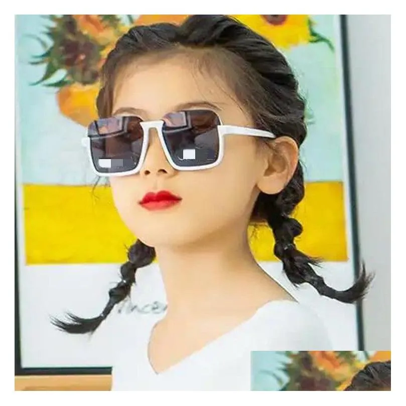 Sunglasses Fashion Kids Letter Printed Summer Boys Gilrs Square Frame Outdoor Ins Children Uv Protection Beach Sunblock Drop Delivery Dhcr0