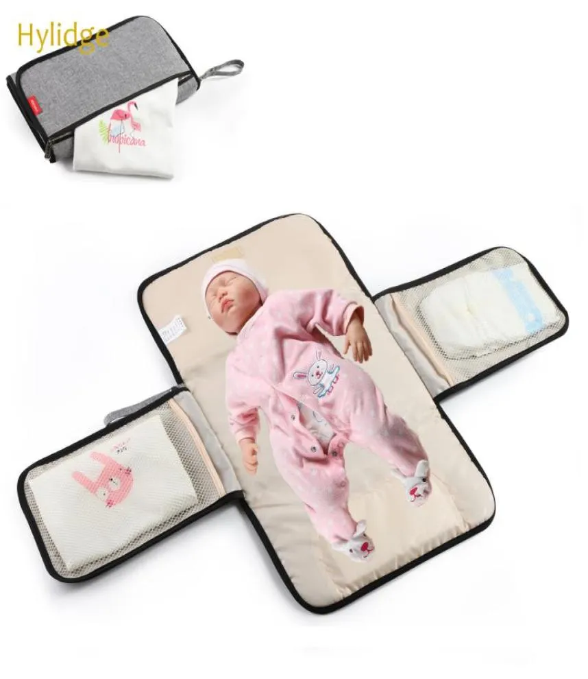 DIAPER Väskor Hylidge Portable Baby Bag Wipable Foldbar Waterproof Changing Pad Multifunktion Mat med fickor2973463