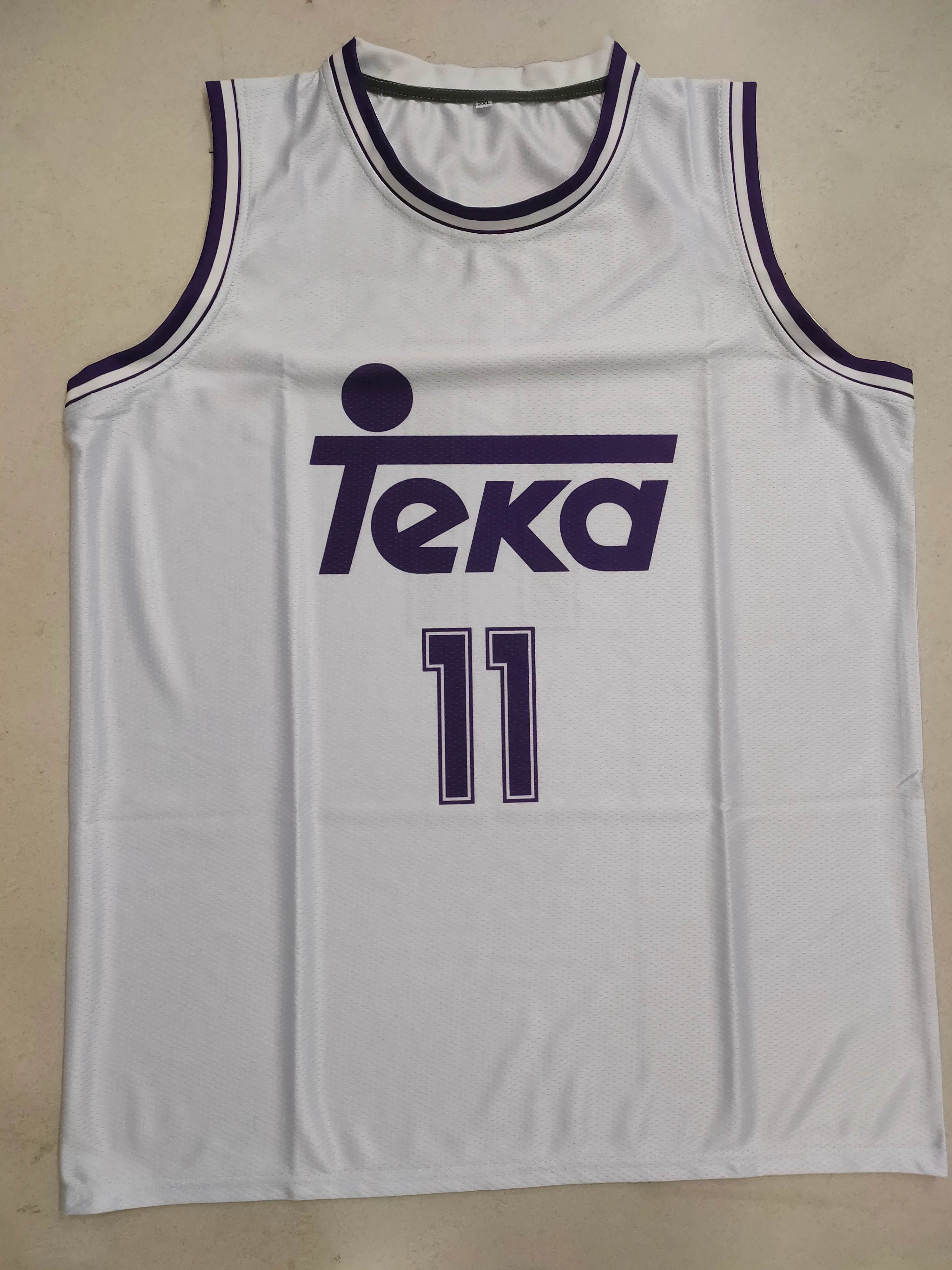 Reals 1993-94ホームユニフォーム＃11 Sabonis Basketball Jerseyは、任意の名前と番号でカスタマイズできます