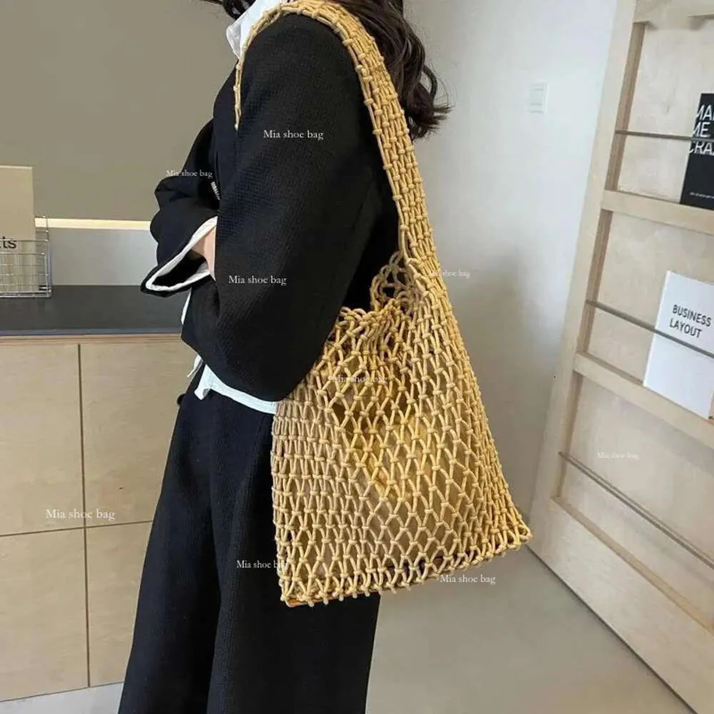 Drawstring Classic Women's Woven Solid Color Mesh Bag Fashionable and Simple Casual Handbag Outdoor Versatile Beach Bags