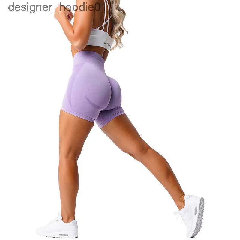 Short féminin Tenue de yoga nvgtn short transparent pour femmes Push up short d'entraînement de butin Fitness Sports courts de gym