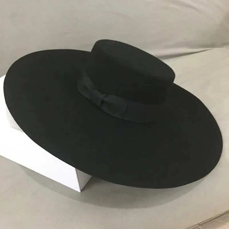 Style rétro Grand Wide Wide Brim Wool Fedora Black Felt Bow Flat Floppy Winter for Women Party Church Wedding 240403