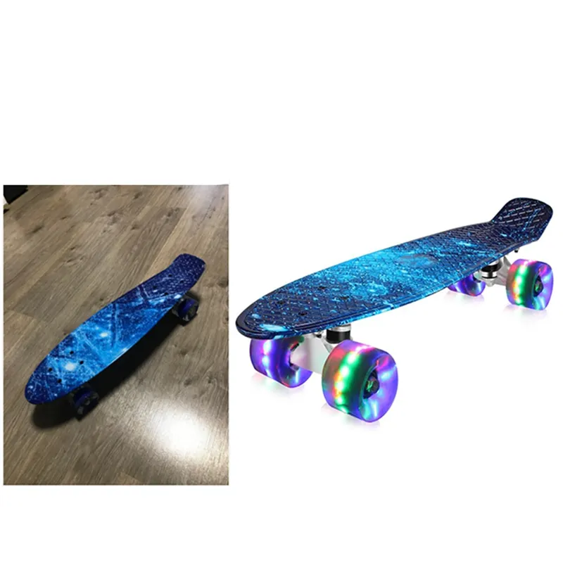 Skateboard Mini Cruiser 22 Pollici (56 Cm) Con Ruote LED - Completo, Pronto All'uso, Per Bambini E Adulti