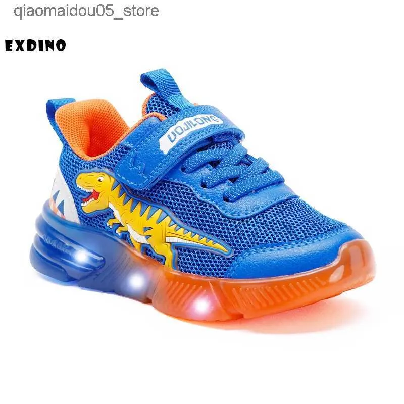 Sneakers EXDINO New Childrens Dinosaur Shoes Little Childrens LED Flashing Boys and Girls Coach Outdoor Leisure Luminous Sports Shoes Q240413