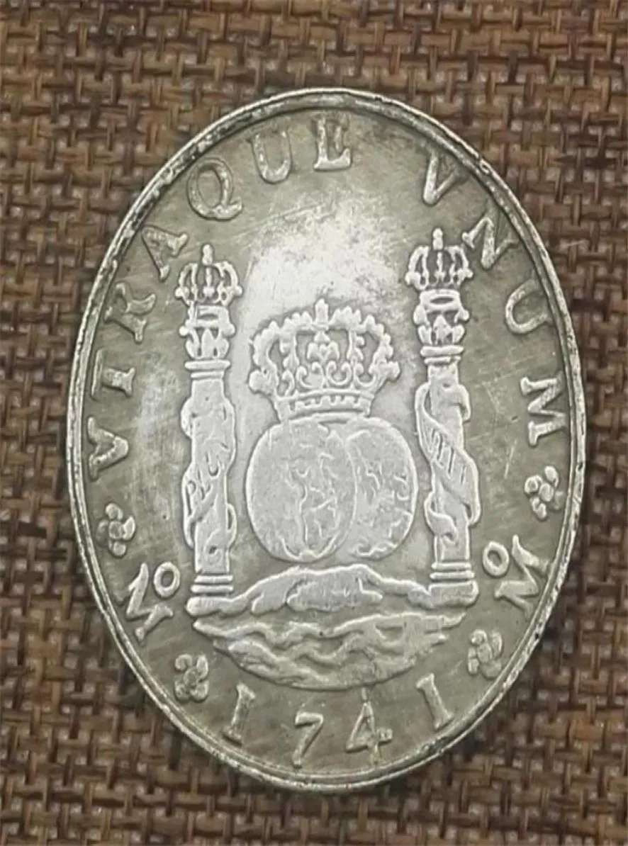 Spanish Double Column 1741 Antique Copper Silver Coin Foreign Silver Coin Diameter 38mm2978182
