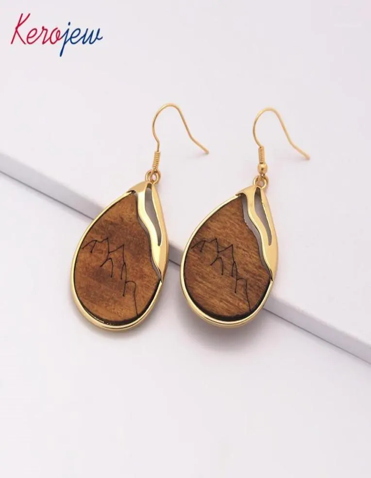 Fashion ethnique Boucles d'oreilles coréennes pour femmes Pouttes d'eau Forme de boucle oreille longue décoration en bois Accessoires vintage Oorbellen Chand4247052