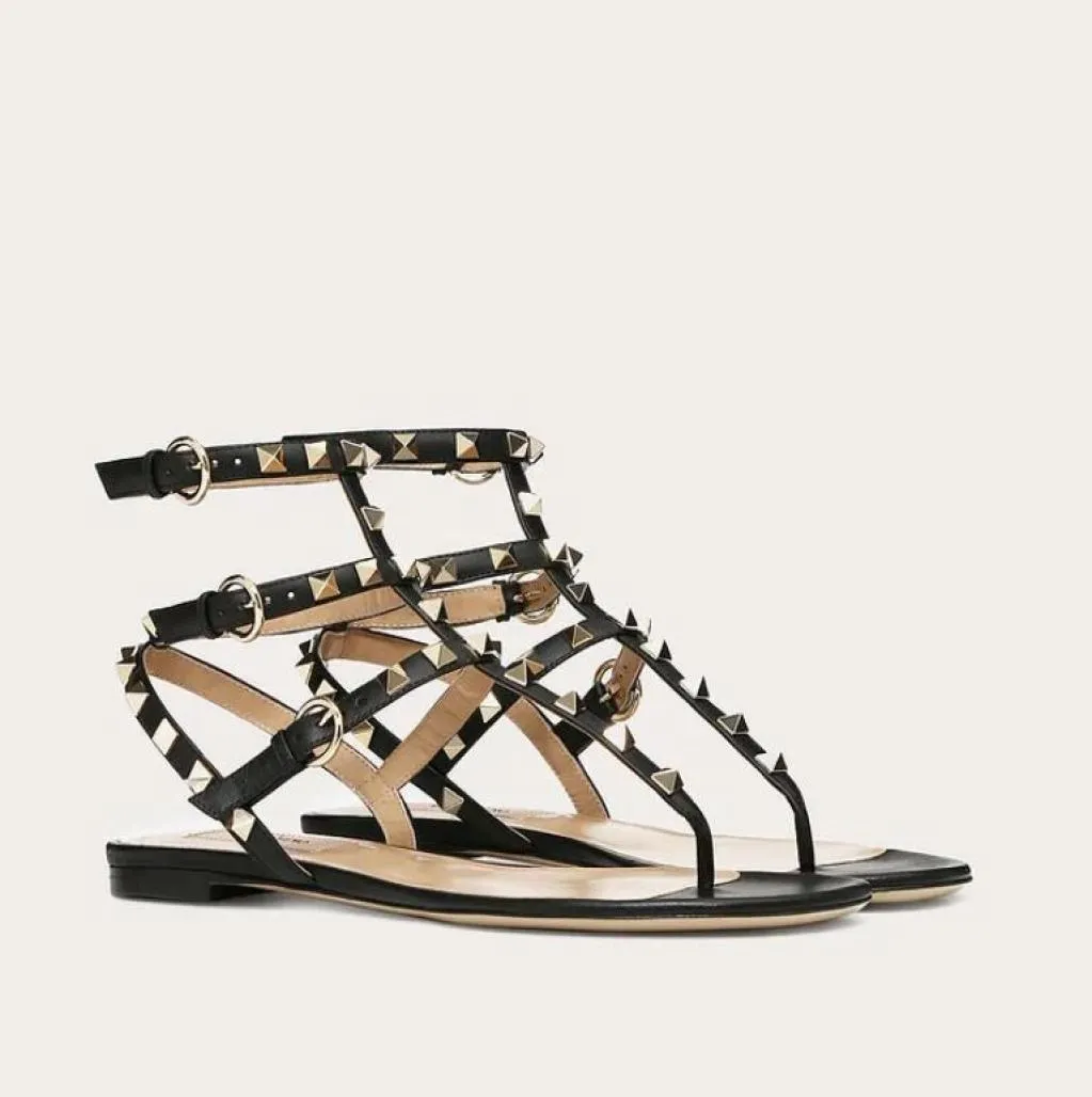 2021S Yaz Kadınlar Rock Stud Strappy Flats Ayak bileği kayış flip flop sandalet ayak bileği ayak bileği kapağı buzağı derisi deri sıradan plaj düz eu35-438675698