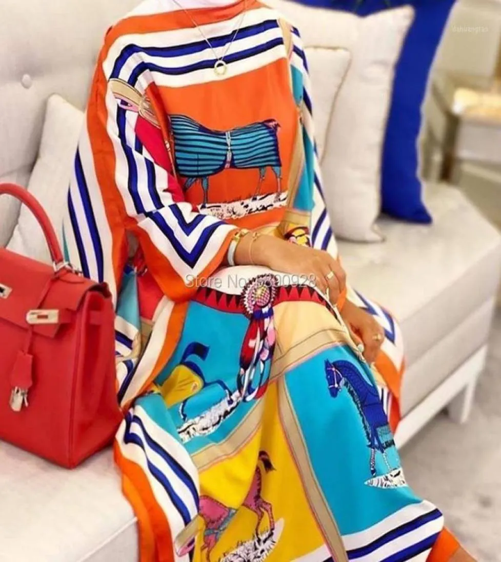 Etnik Giyim Kuveyt Moda Blogger Baskılı İpek Kaftan Maxi Elbiseler Gevşek Yaz Plajı Bohem Uzun Elbise Lady3524566