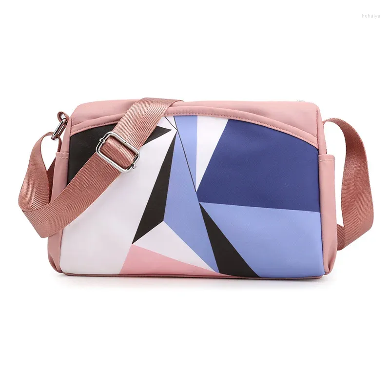 Bolso Las damas livianas de un solo hombro de la moda pequeña de la moda de la moda de la altura de la altura de la viento de nylon Messenger de nylon FEMA