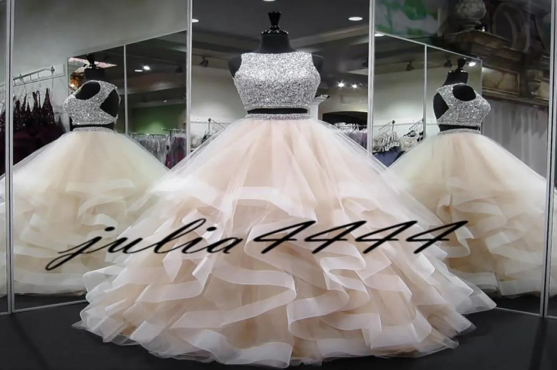 2つのピースQuinceanera Dresses Ball Gown Ruffles Crystals Pearls Ruffles Tulle 2019 Turquoiseページェントガウン