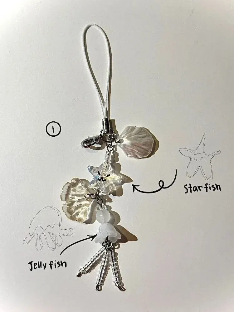 Phone Keychains Seashell Charms: Ocean Style Jellyfish