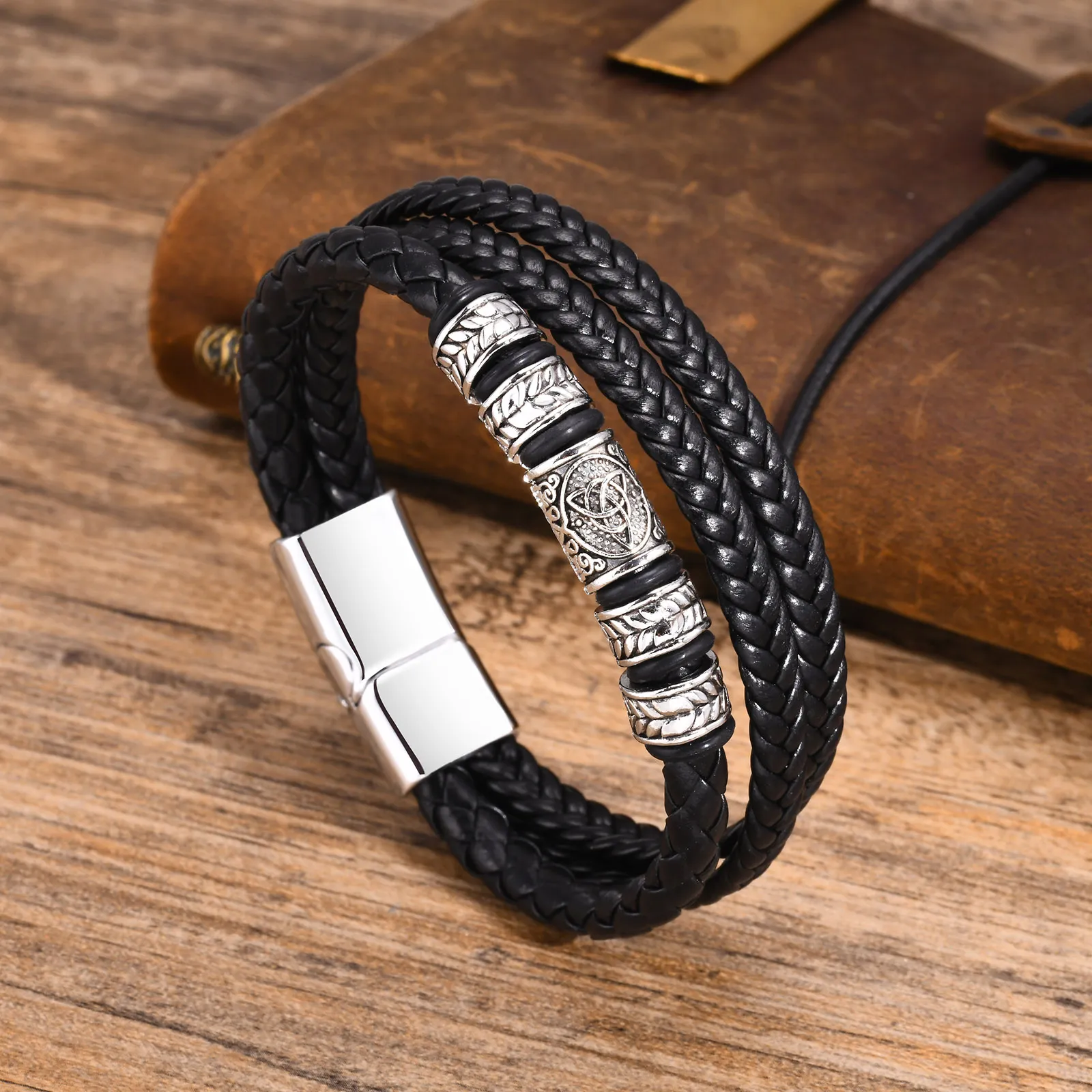 DHgate.com:Mens Sterling Silver Celtic Knot Charm Bracelets