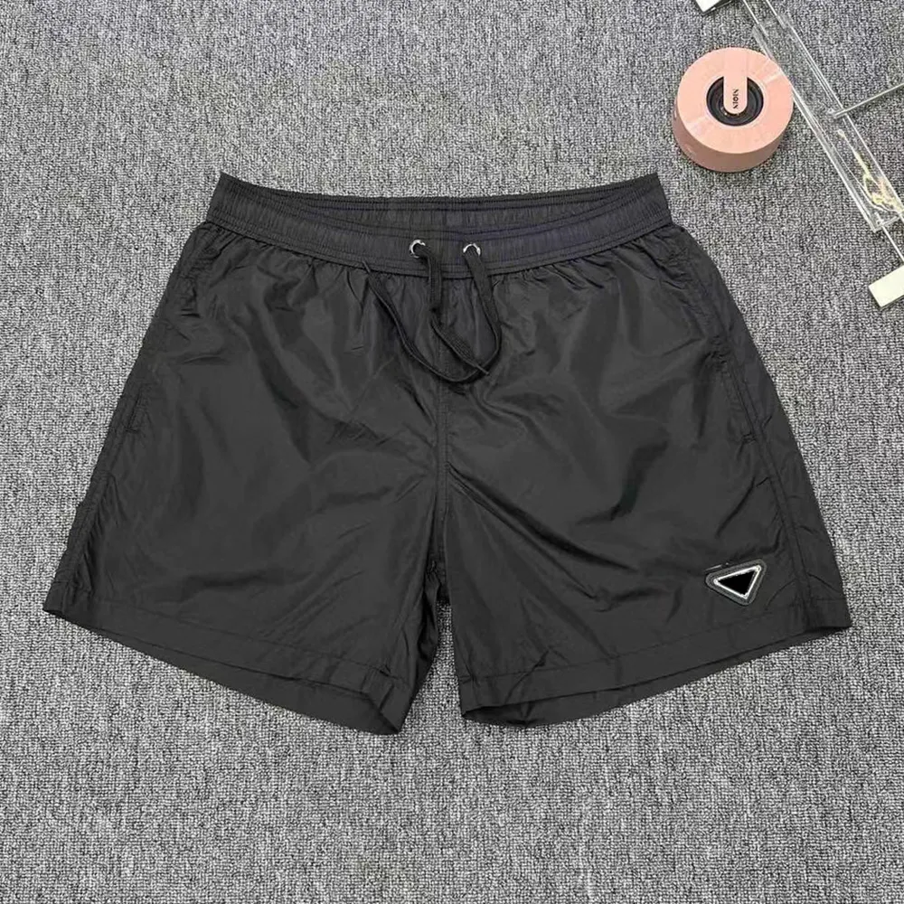 Herren Schwimmshorts Designer Brett Kurzes schnelles Trocknen atmungsaktiv mit innerem Netto Badebekleidung Strand Sport laufen Boxen Fitnessstudio Urlaub Bermudas tragen