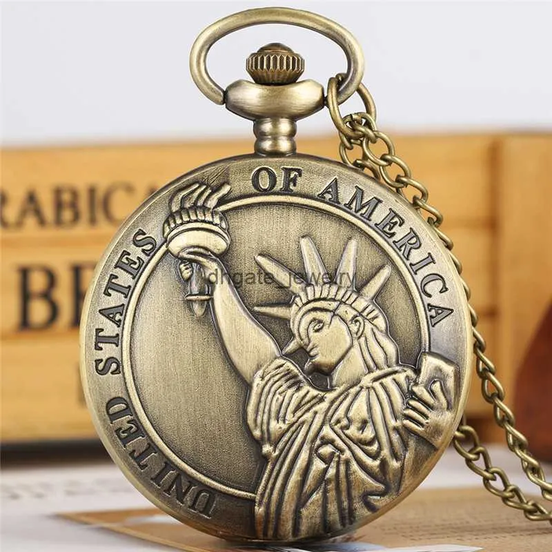 Standbeeld van Liberty Thema Quartz Pocket Watch Bronze Cool Full Hunter Pendant kettingketen Souvenir Clock voor mannen vrouwen