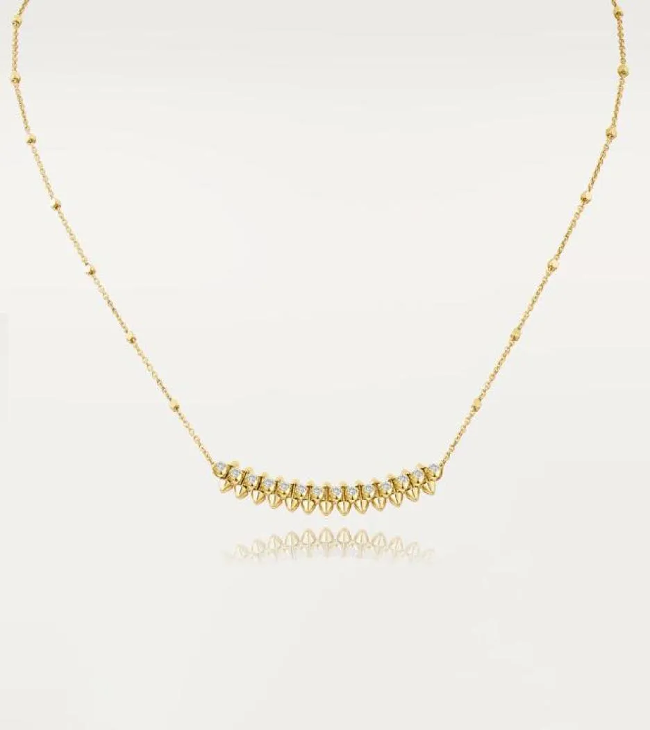 Design classico ad alta edizione Cubbico Zirconia Rivet Clash Love Necklace Woms Girls Girls 316L Titanio Steel Wedding Jewelry Colla1061608