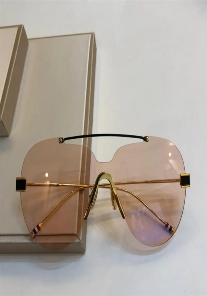 LuxuryDesigner Sunglasses Trendy Couples Street Glasses 100 UV Protection Famous Pilot Eyewear Brand Sunglasses with Retail Box6867112