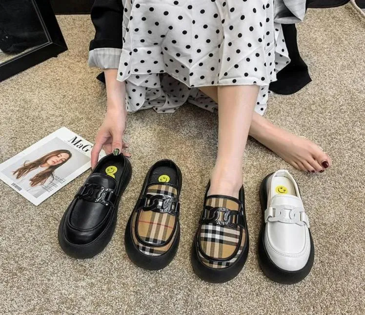 Slippers 2022 Women039s Fashion New Summer Personality Young People Wear Comfortable NonSlip Beautiful Beach Sandals9347729