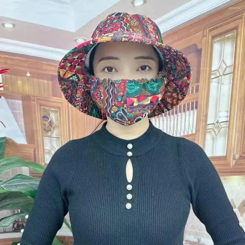 Beretten vrouwen brede randwerk schaduw hoed gezicht masker afneembare sunhat outdoor print ademende visser UV -bescherming
