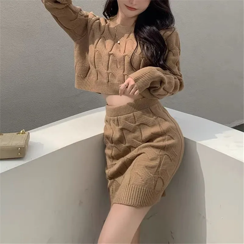 試着のみタグ付き　TEA & CAKE jumper skirt　ベージュ 試着のみタグ付き TEA & CAKE jumper skirt ベージュ