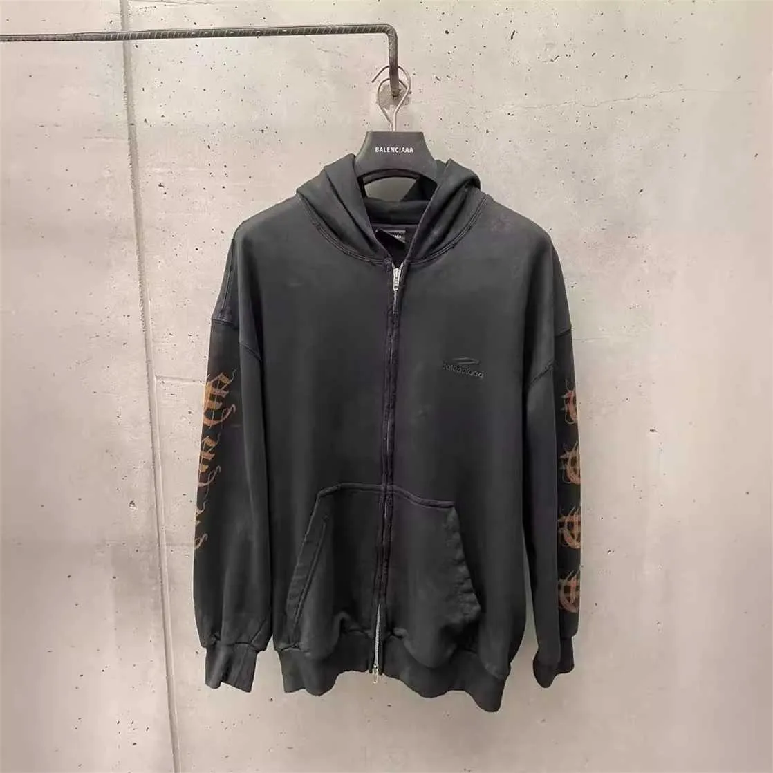 Édition de vêtements de concepteur de haute qualité Paris Pull usé usé pour hommes Hoodie à fermeture éclair pour femmes