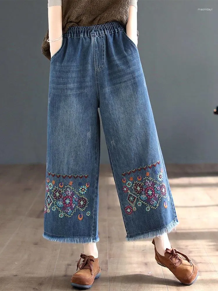 Frauen Jeans chinesische Stil Blume Stickerei