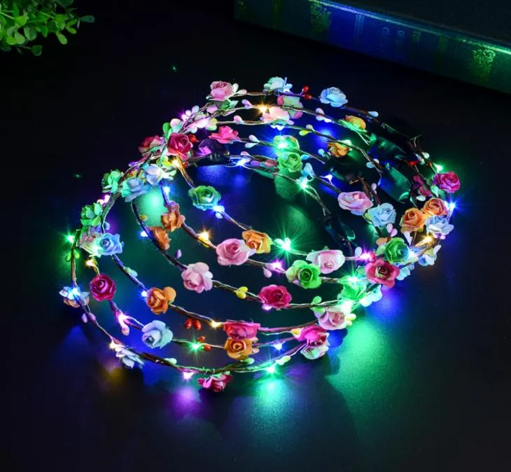 22 Styles blinkande LED -hårbandsträngar Glow Flower Crown Pannband Lättparty Rave Floral Accessories Garland Luminous Hair Wre9587776