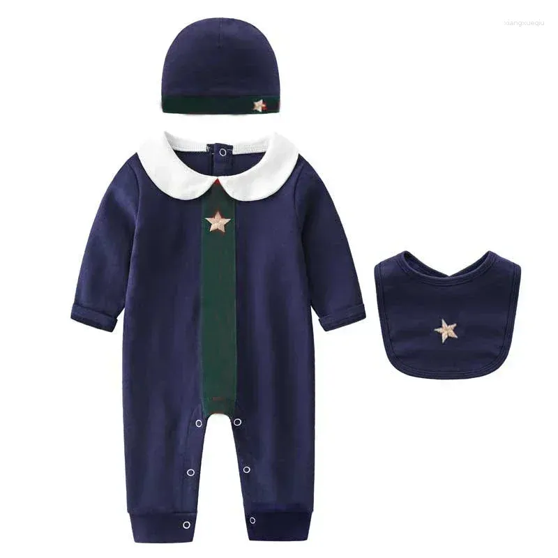 Kledingsets 2024 Spring en herfst modestijl babyjongen kleding katoen met lange mouwen ladermeestjes geboren Romper Hat Bibs