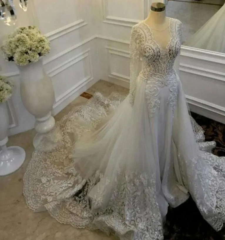 Toppkvalitetsmonterade Aline bröllopsklänningar med löstagbar tåg ren halsringning fin spets och tyll brud bröllopsklänningar illusion l1019429