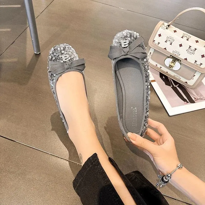 Elbise Ayakkabı 2024 Moda Kristal Nefes Alabilir Örgü Düz Kadın Kaçak Olmayan Yumuşak Sole Loafers Lüks Mary Jane