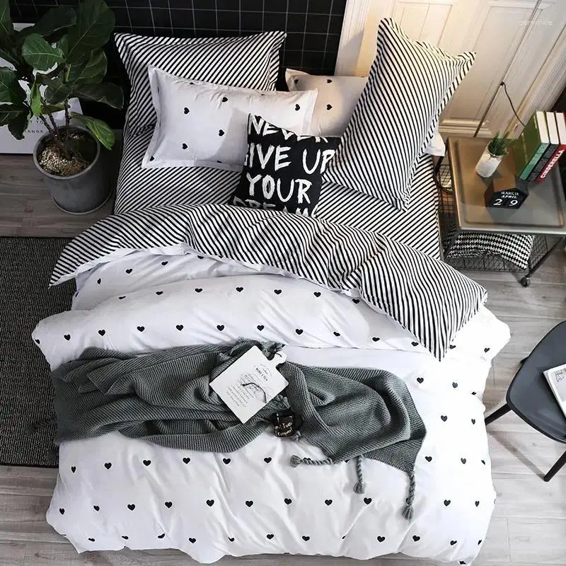 Sängkläder set 48Grid Luxury Bed Linen Däcke Cover Flat Sheet Pillow Case Twin King Set