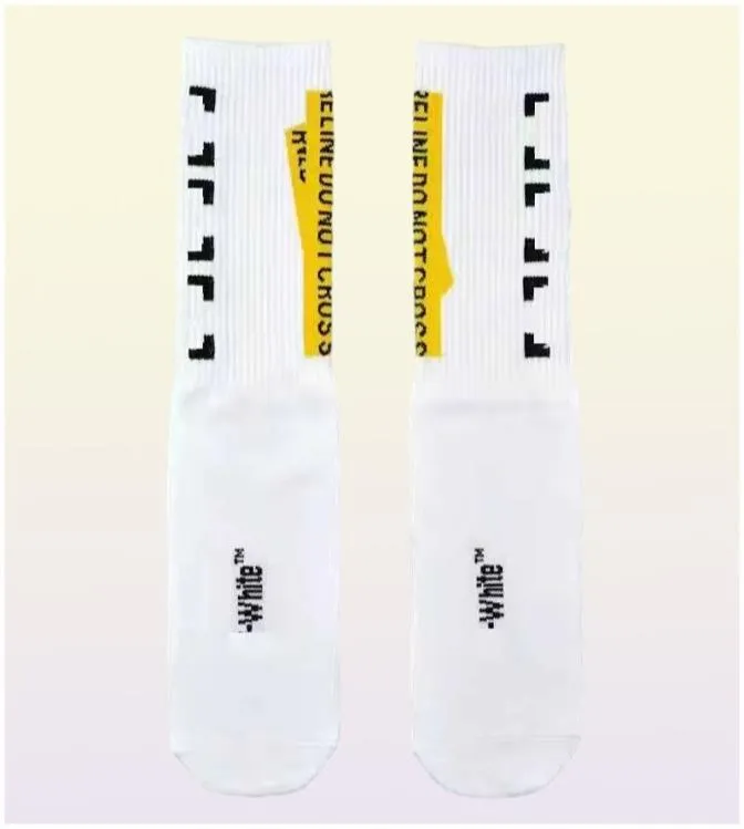 Men039s Socks designer Off Fashion Mens Streetwear Women Men High Quality Cotton Allmatch ArrowXXX Printing Breathable Black W6577259