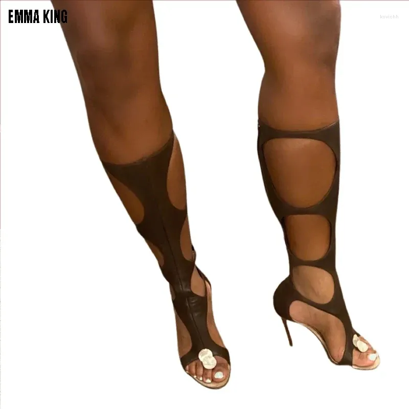 Отсуть туфли женщин сандалии римские стиль колена высокие квартиры Гладиатор Попад на каблуках.