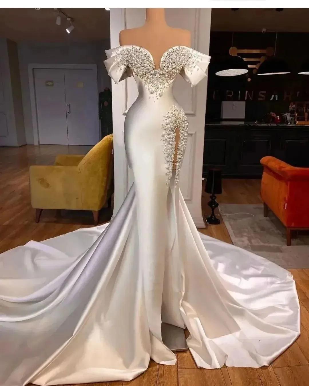 Abito da sposa sirena di lussuoso abito da sposa da sposa abiti da sposa sposa sposa sposa raso arabo dubai abiti de mariee personalizzato made personalizzato