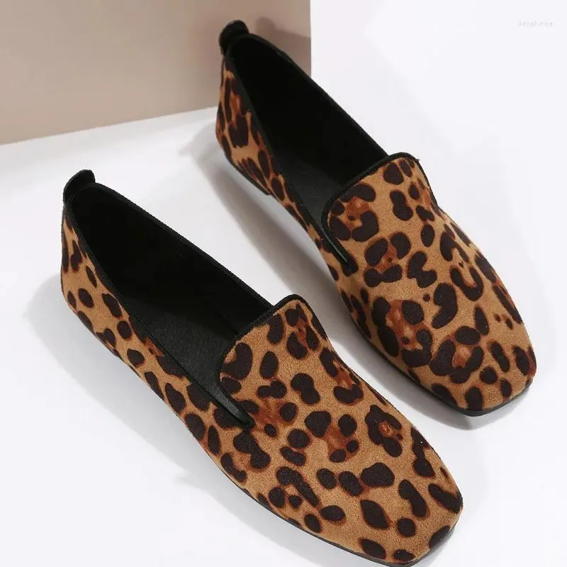 Casual schoenen Leopard Print ondiepe loafers Flats slip-on dames 2024 Hoogwaardige ronde teen plat met lente/herfst